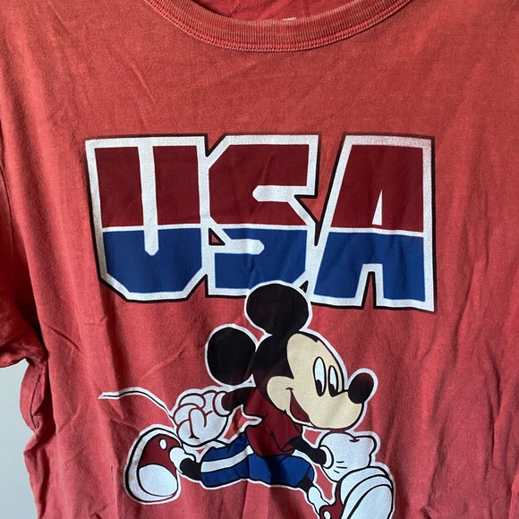 American Eagle Graphic Tee - Picture 3 of 8